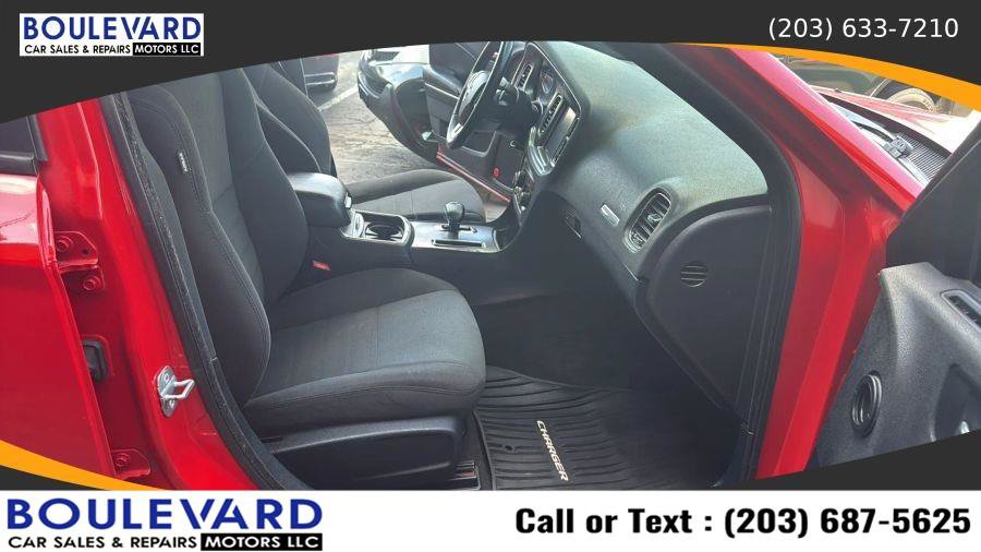 Used 2014 Dodge Charger SXT AWD/4WD image 35