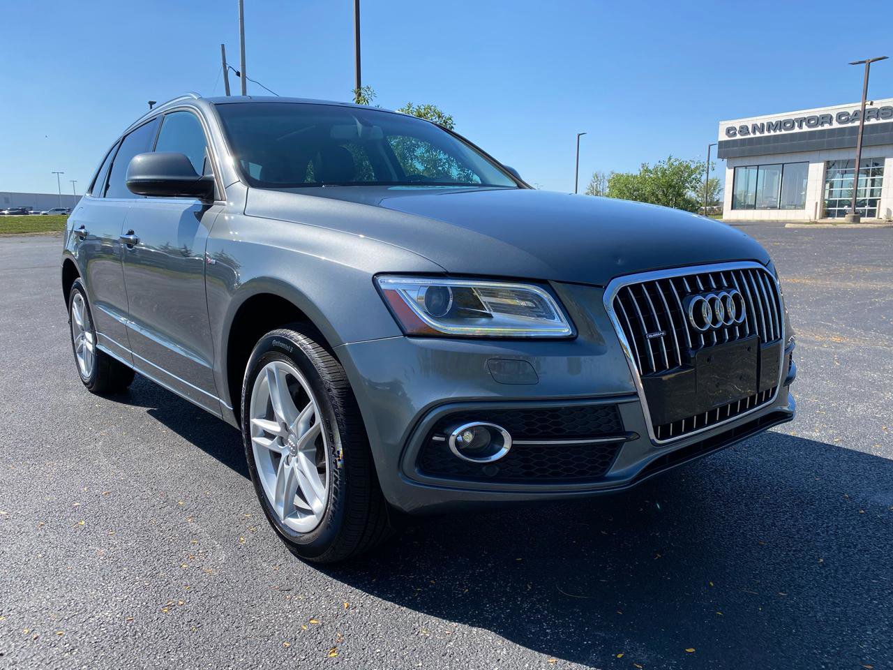 Used 2015 Audi Q5 3.0T Premium Plus w/ Technology Package AWD/4WD image 3