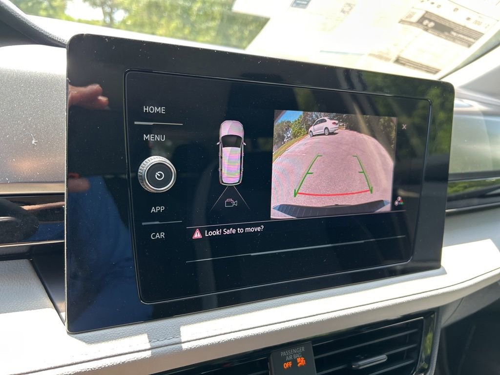 New 2026 Volkswagen Taos S FWD image 34