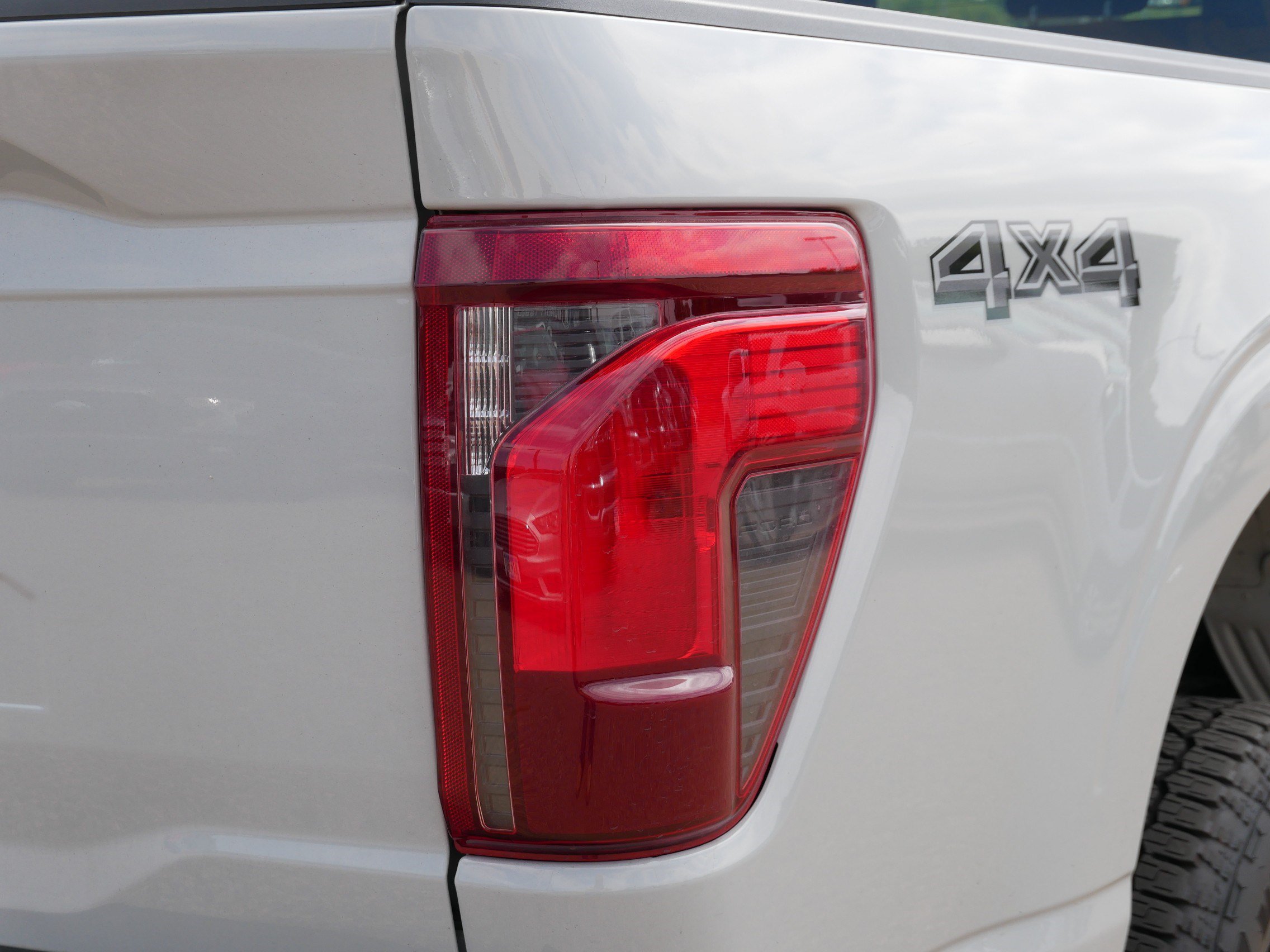 Used 2026 Ford F150 XLT w/ Equipment Group 302A MID AWD/4WD image 17