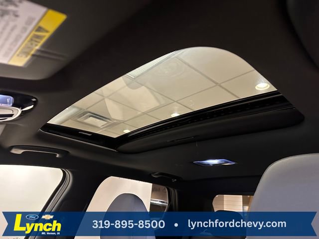 Used 2022 Hyundai Santa Cruz SEL Premium image 4