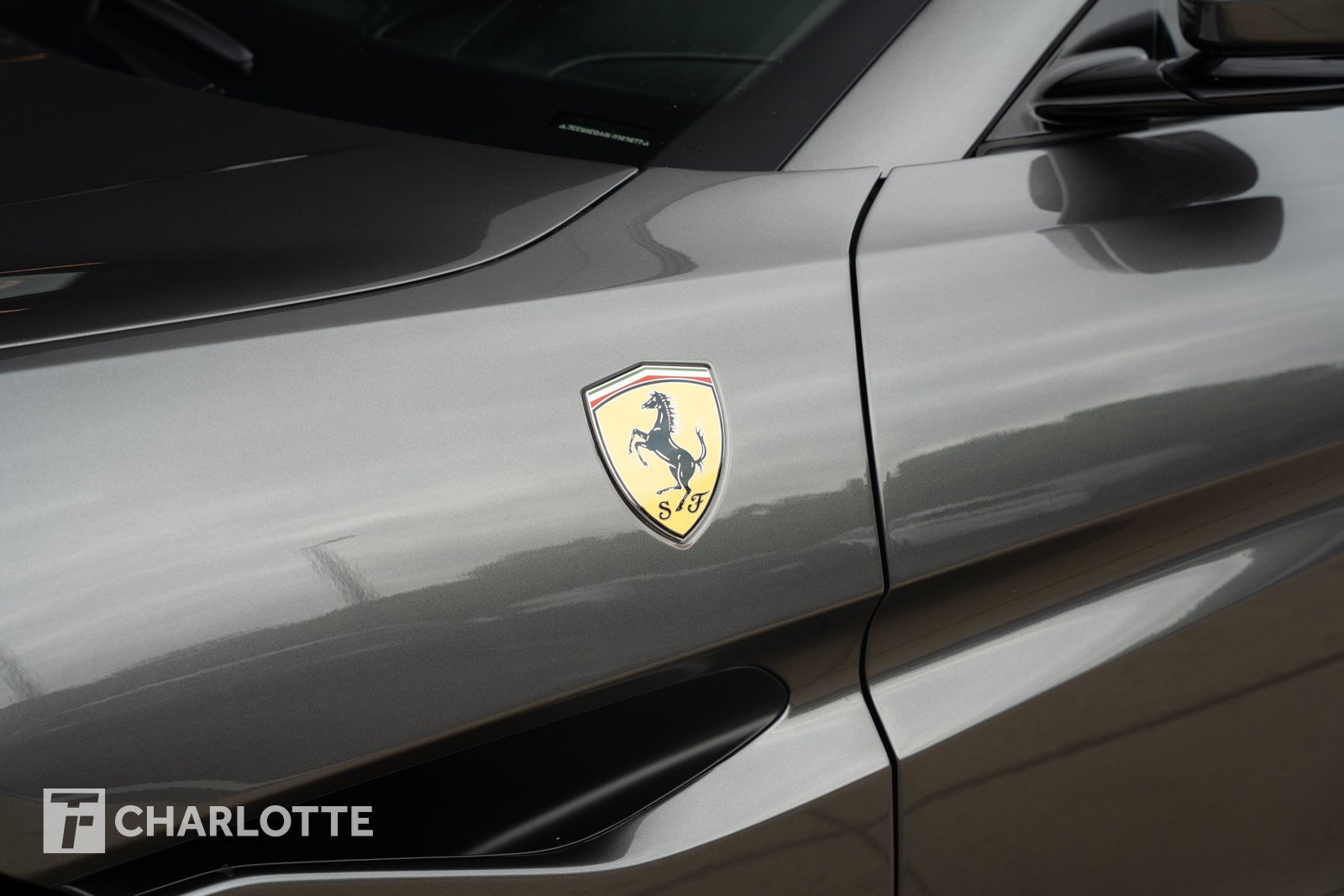 Used 2020 Ferrari Portofino RWD image 9
