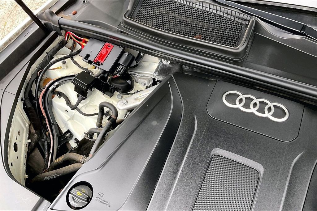 Used 2019 Audi Q7 2.0T Premium Plus AWD/4WD image 32