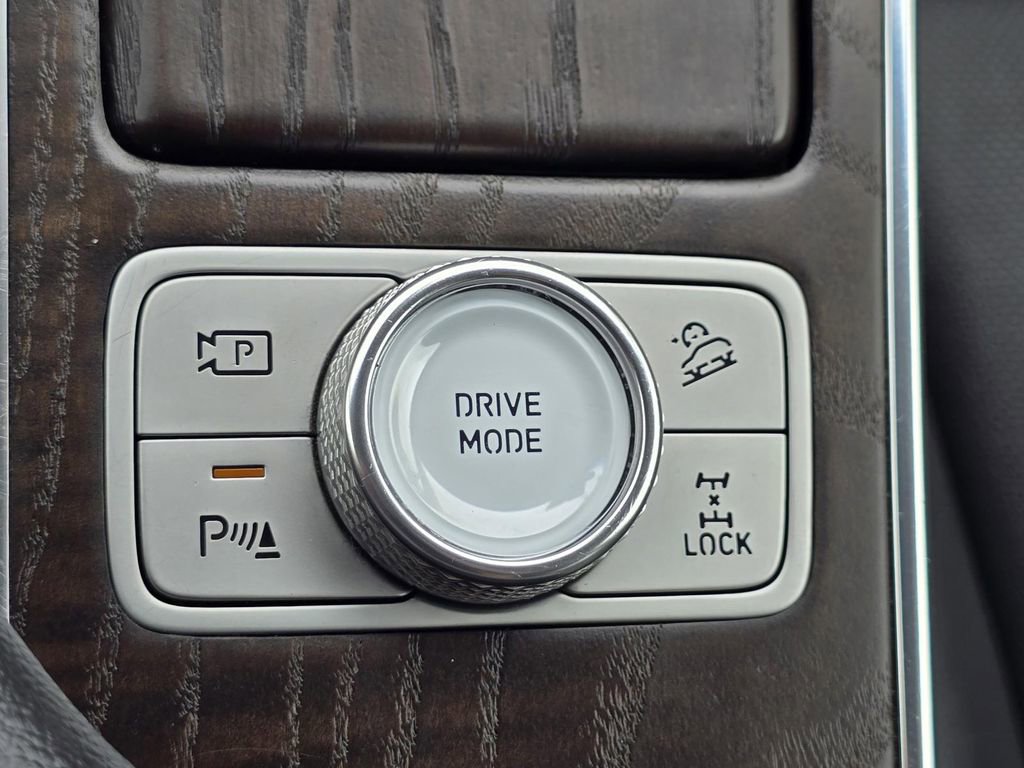 Used 2024 Genesis GV80 2.5T AWD/4WD image 22