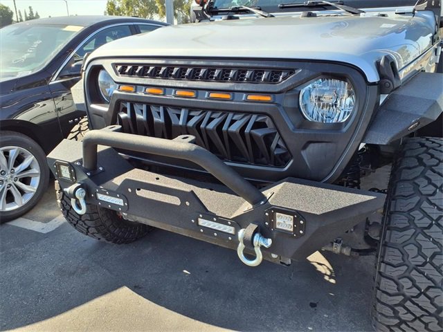 Used 2023 Jeep Gladiator Overland image 7