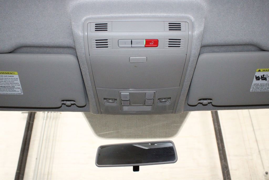 Used 2022 Volkswagen Tiguan S image 27