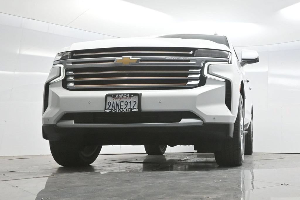 Used 2022 Chevrolet Tahoe High Country w/ Premium Package 2 AWD/4WD image 65