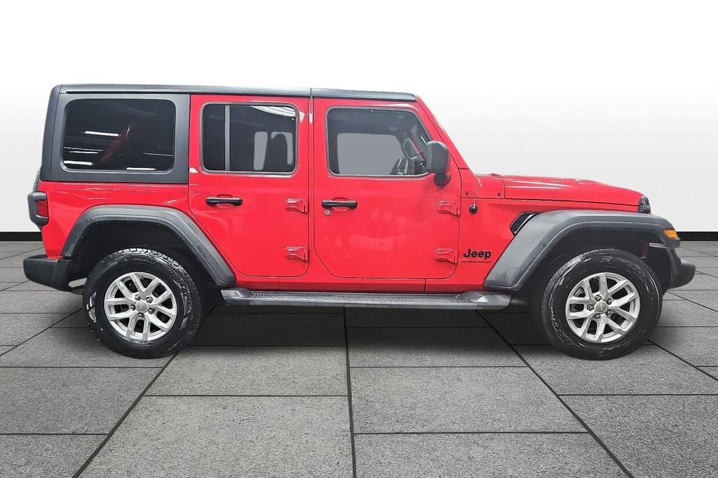 Used 2023 Jeep Wrangler Unlimited Sport AWD/4WD image 4