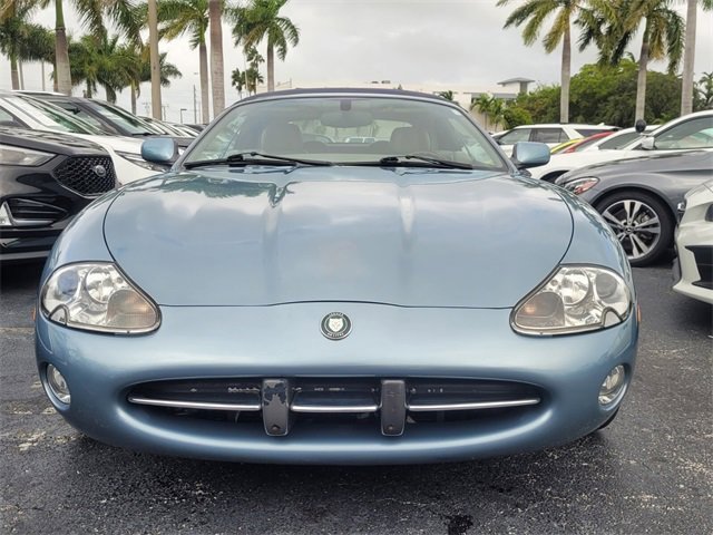 Used 2002 Jaguar XK8 Convertible image 2