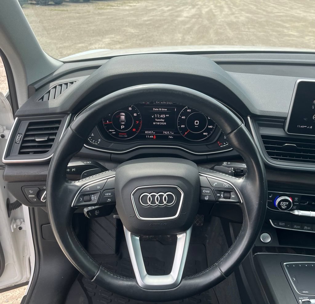 Used 2020 Audi Q5 2.0T Premium Plus w/ Premium Plus Package AWD/4WD image 25