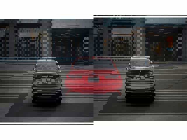 New 2025 BMW 330i Sedan w/ M Sport Package image 5