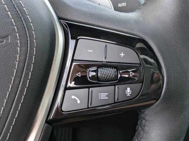 Used 2020 BMW 530i xDrive w/ Convenience Package AWD/4WD image 23