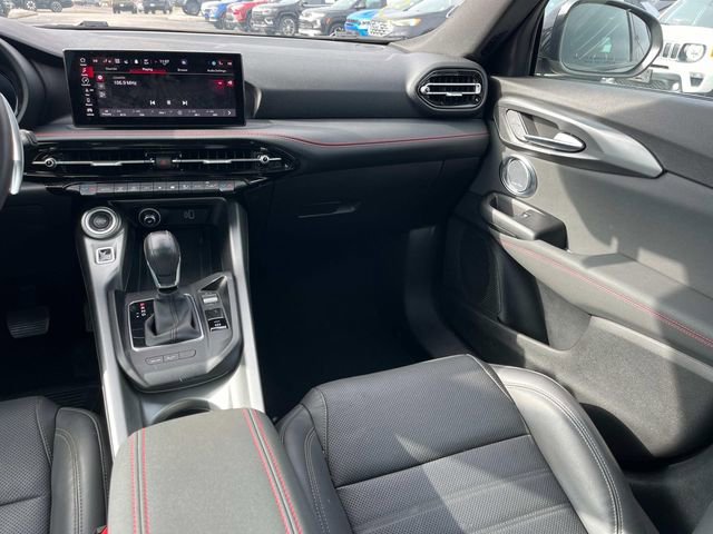 Used 2024 Dodge Hornet R/T Plus w/ R/T Blacktop Package image 4