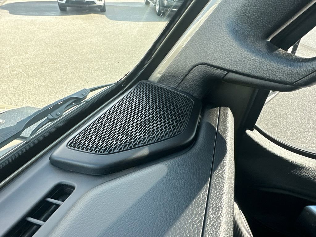 Used 2020 Jeep Gladiator Sport image 10