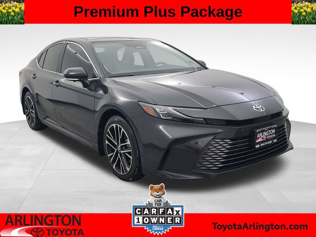 Used 2025 Toyota Camry XLE w/ Premium Plus Package image 1