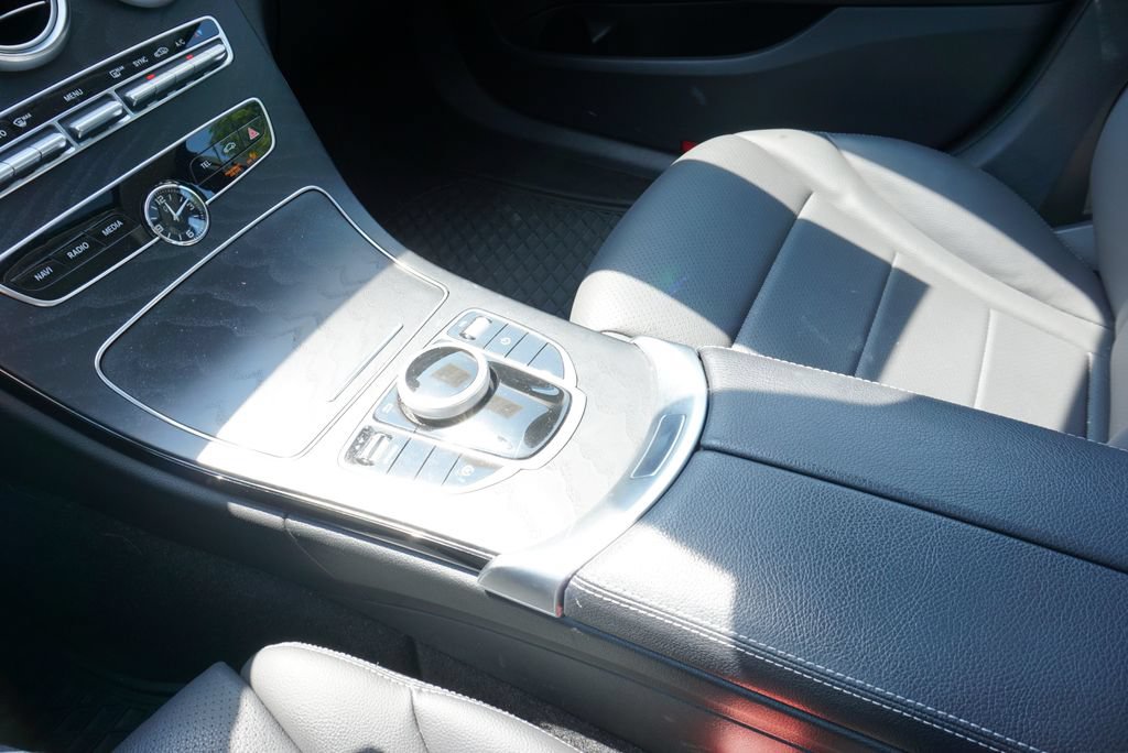 Used 2019 Mercedes-Benz C 300 Sedan image 22