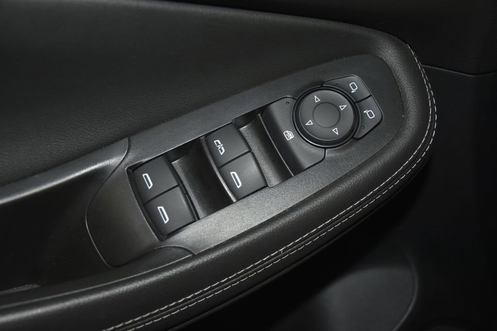 Used 2025 Buick Encore GX Preferred FWD image 22