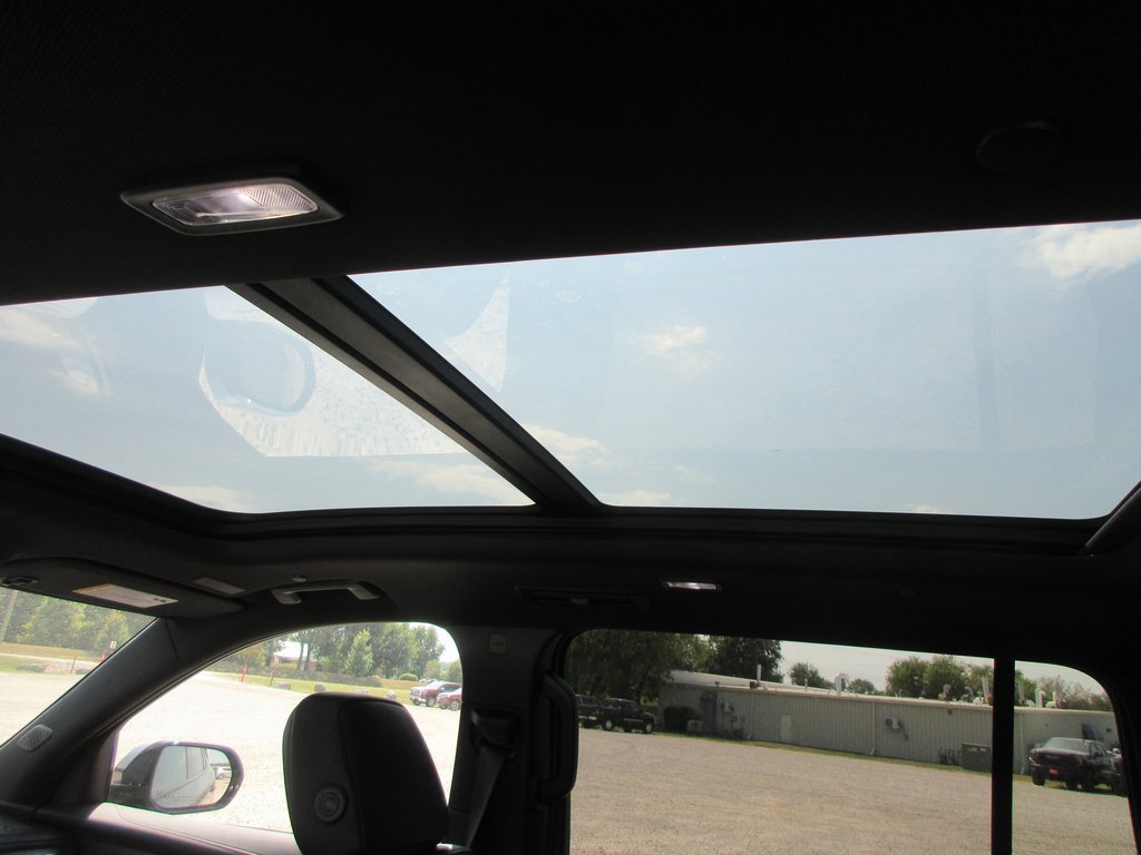 New 2026 Buick Enclave Sport Touring w/ Power Package image 17