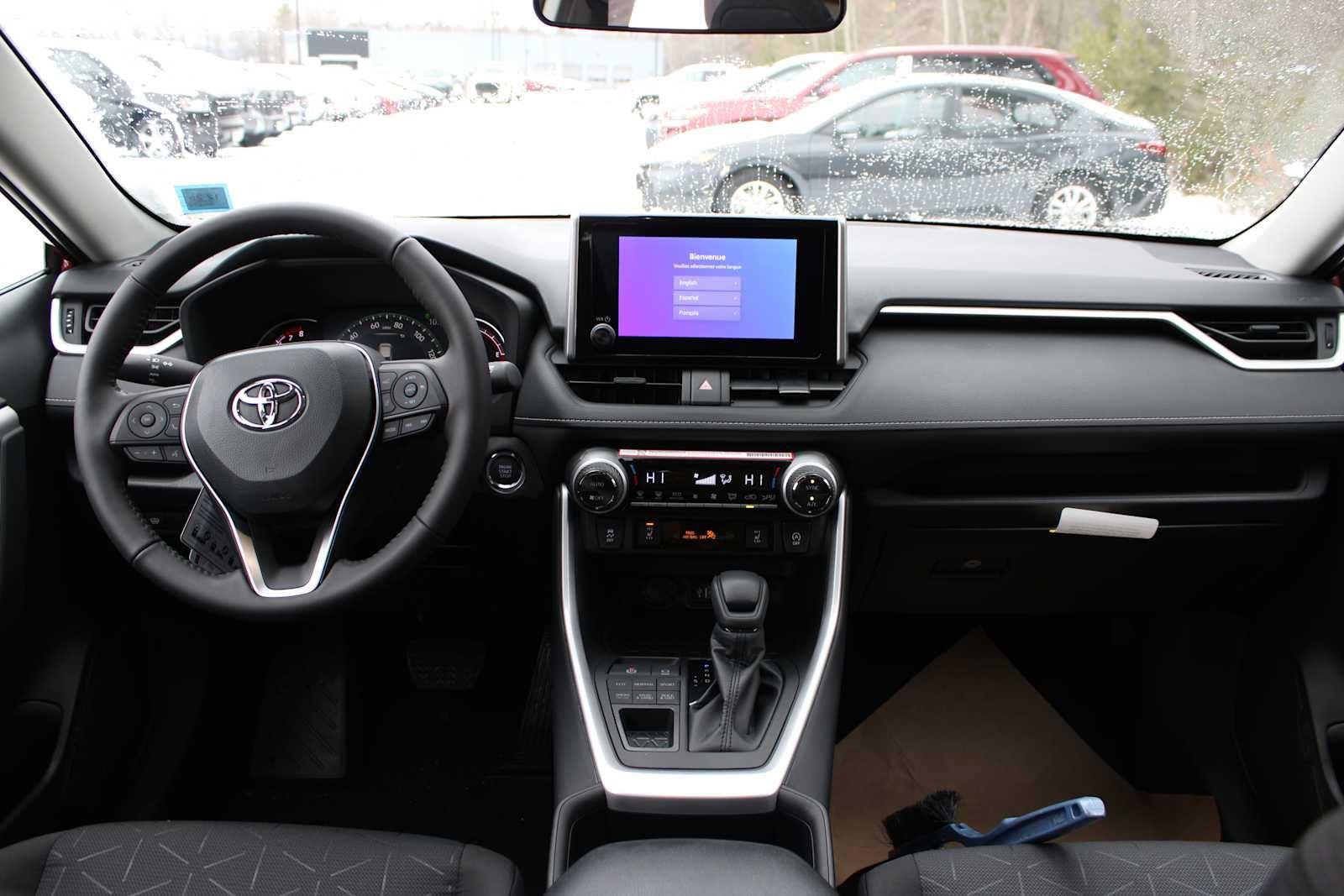 New 2025 Toyota RAV4 XLE image 16