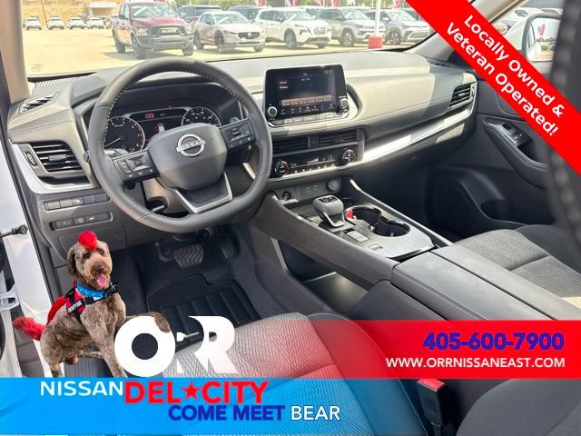 New 2026 Nissan Rogue SV FWD image 12