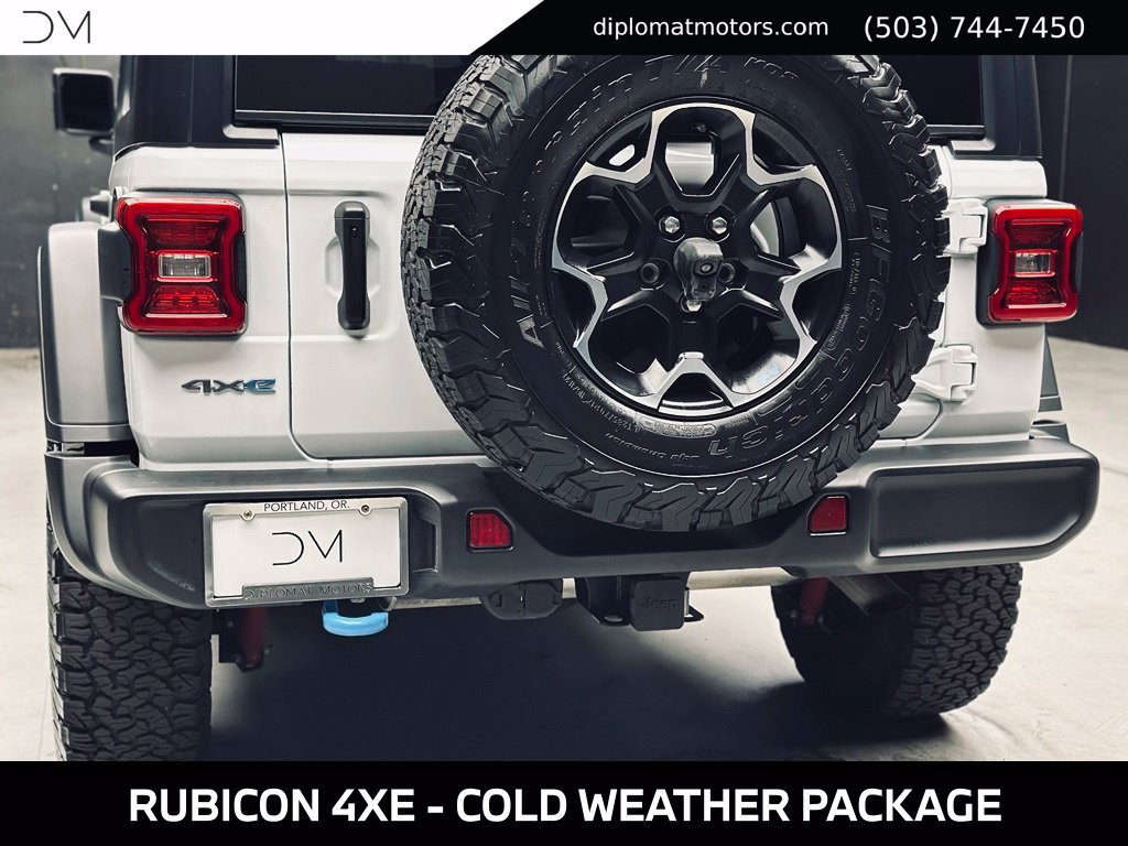 Used 2023 Jeep Wrangler Unlimited Rubicon 4xe w/ Cold Weather Group AWD/4WD image 16