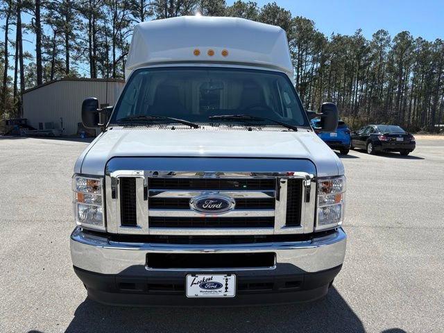 New 2025 Ford E-350 and Econoline 350 Super Duty w/ Power Equipment Group image 8