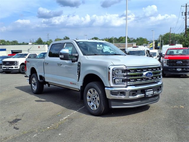 New 2025 Ford F350 Lariat w/ Lariat Ultimate Package