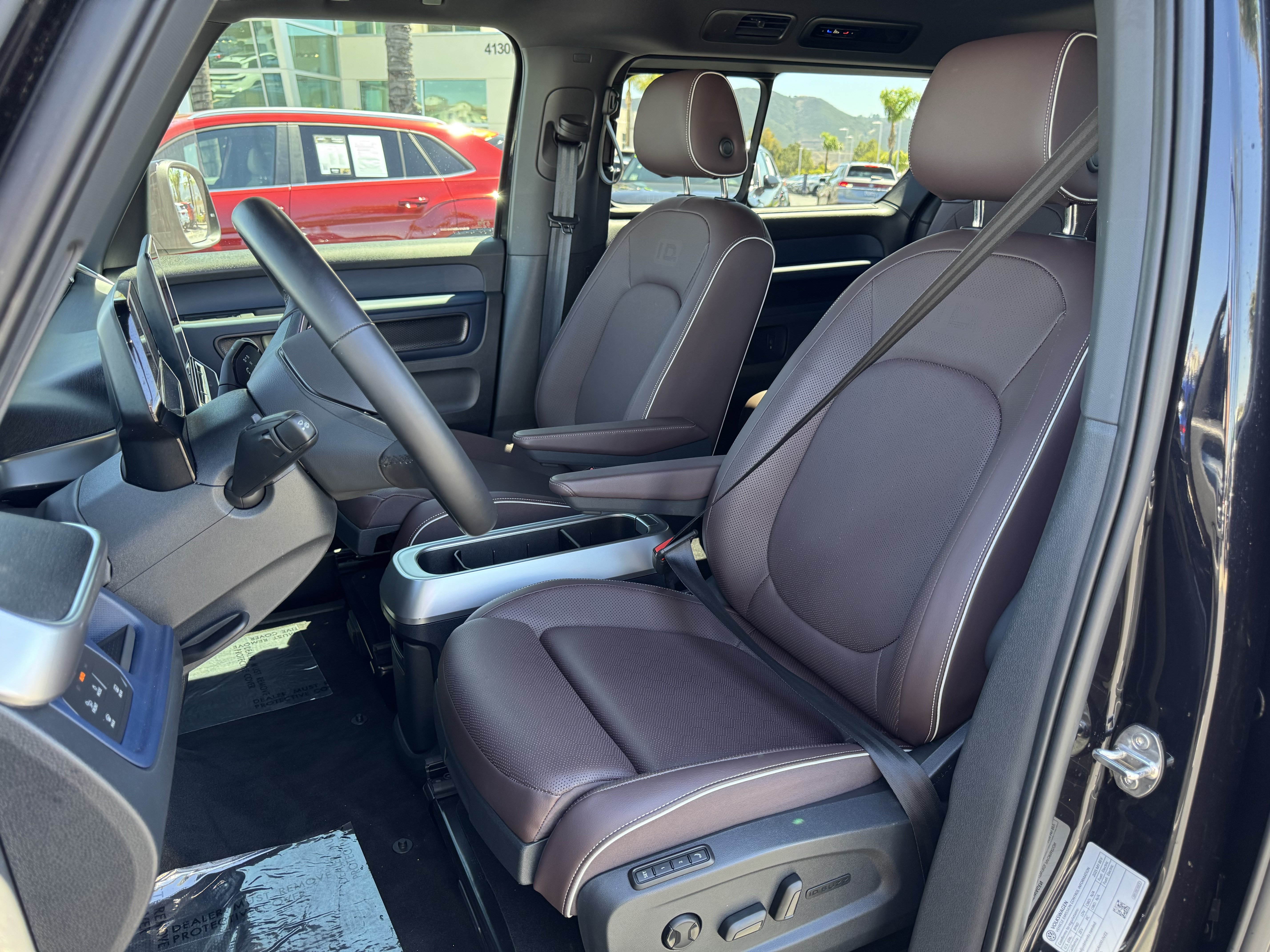 Certified 2025 Volkswagen ID. Buzz Pro S RWD image 15