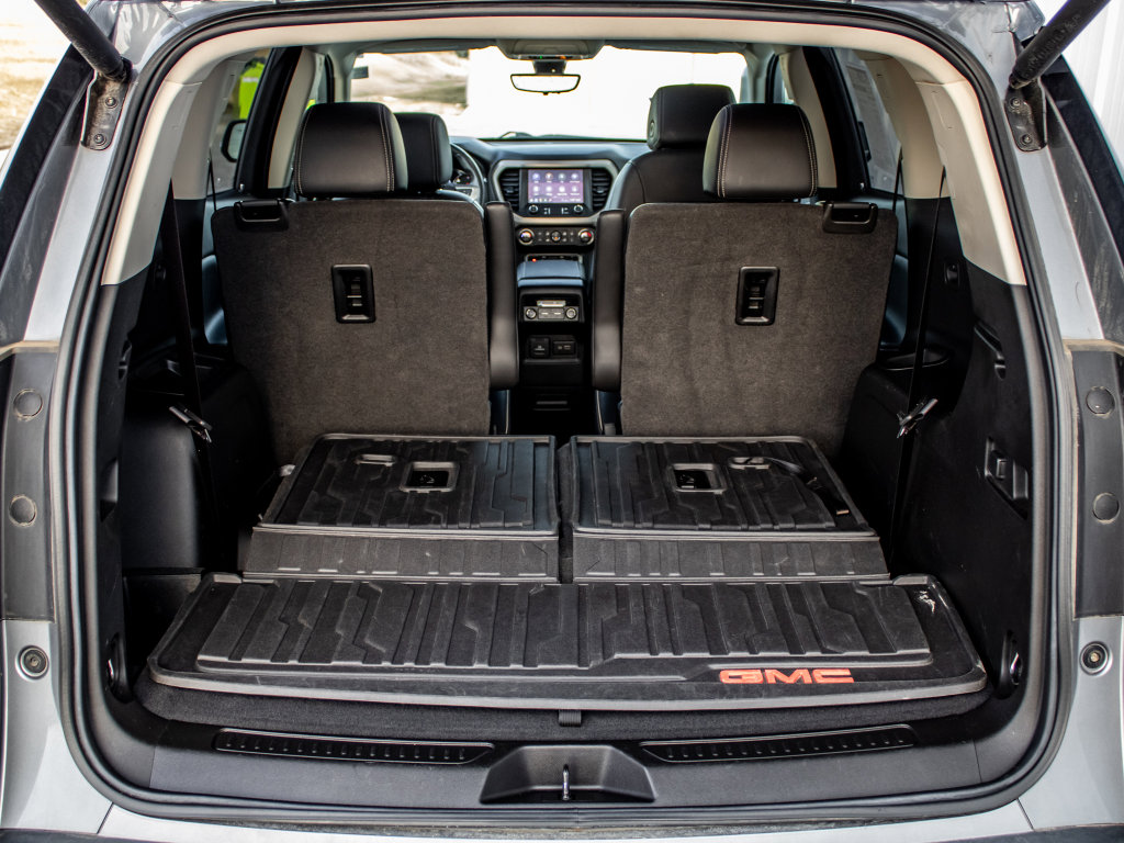 Used 2020 GMC Acadia Denali w/ Technology Package image 28