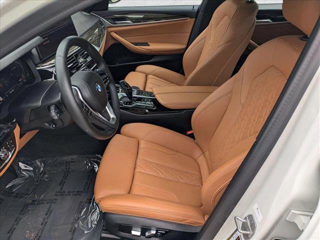 Used 2021 BMW 530i RWD image 14