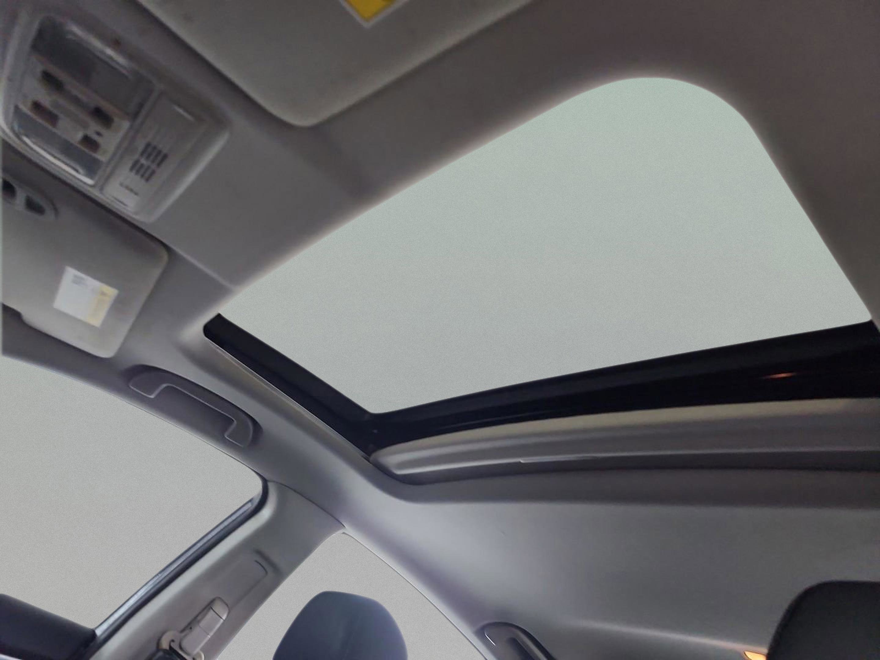 Used 2018 Honda Civic EX image 25