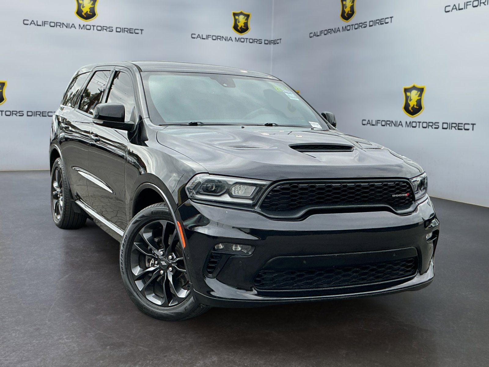 Used 2021 Dodge Durango R/T w/ Blacktop Package RWD image 3