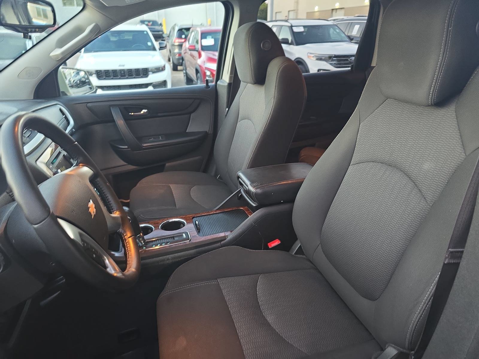 Used 2014 Chevrolet Traverse LT w/ All-Star Edition AWD/4WD image 16