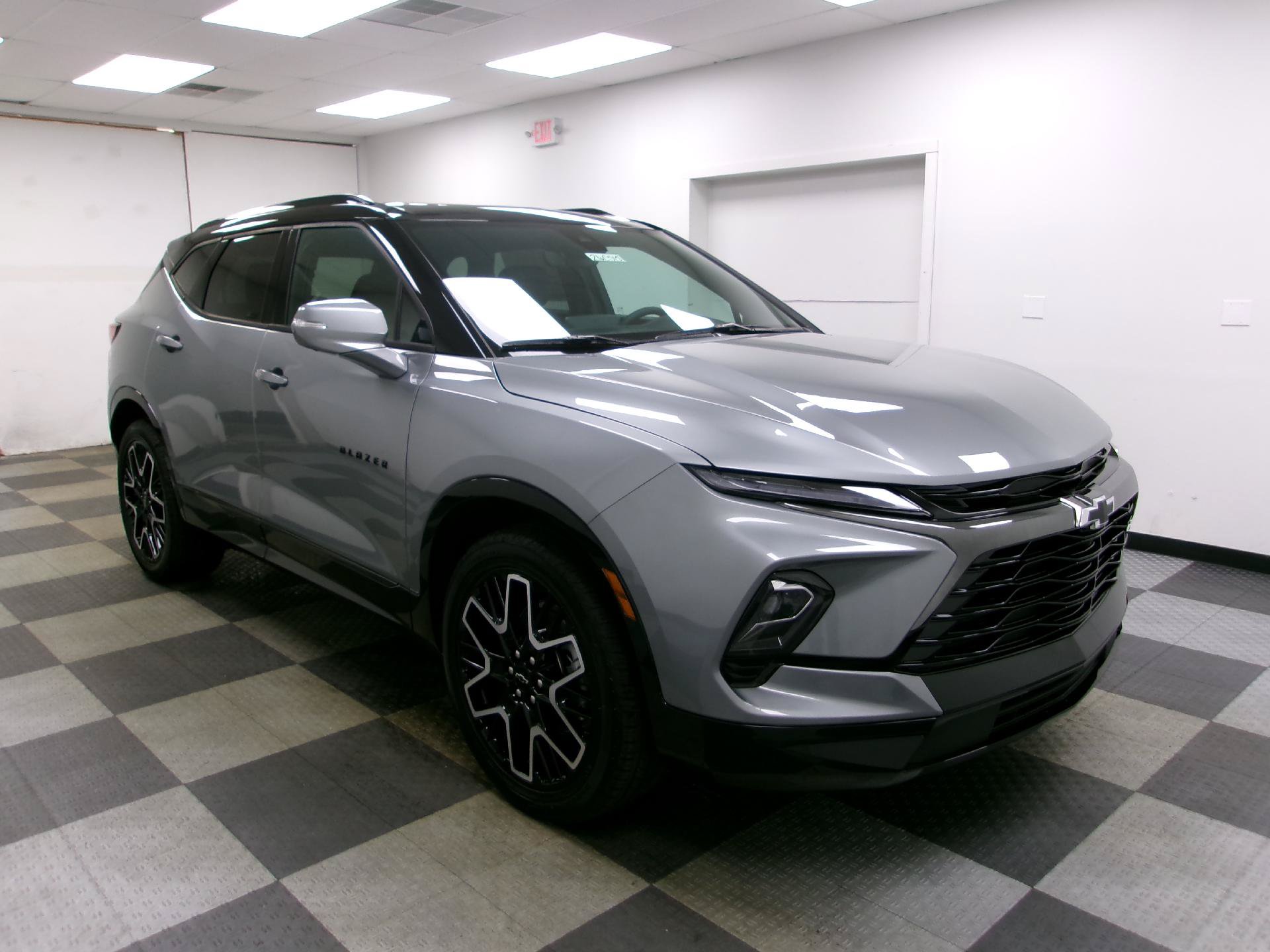 New 2026 Chevrolet Blazer RS w/ Driver Confidence II Package AWD/4WD image 16