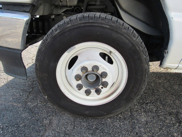 Used 2023 Ford E-350 and Econoline 350 Super Duty w/ Power Windows & Locks Group image 10