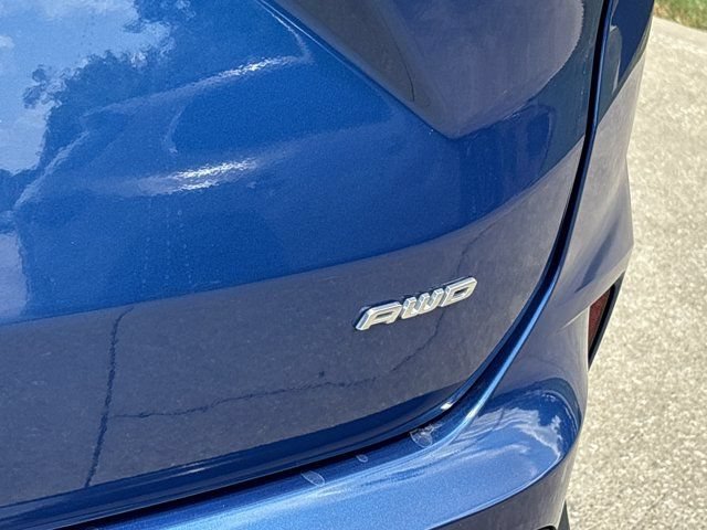 Used 2024 Ford Edge SEL AWD/4WD image 6