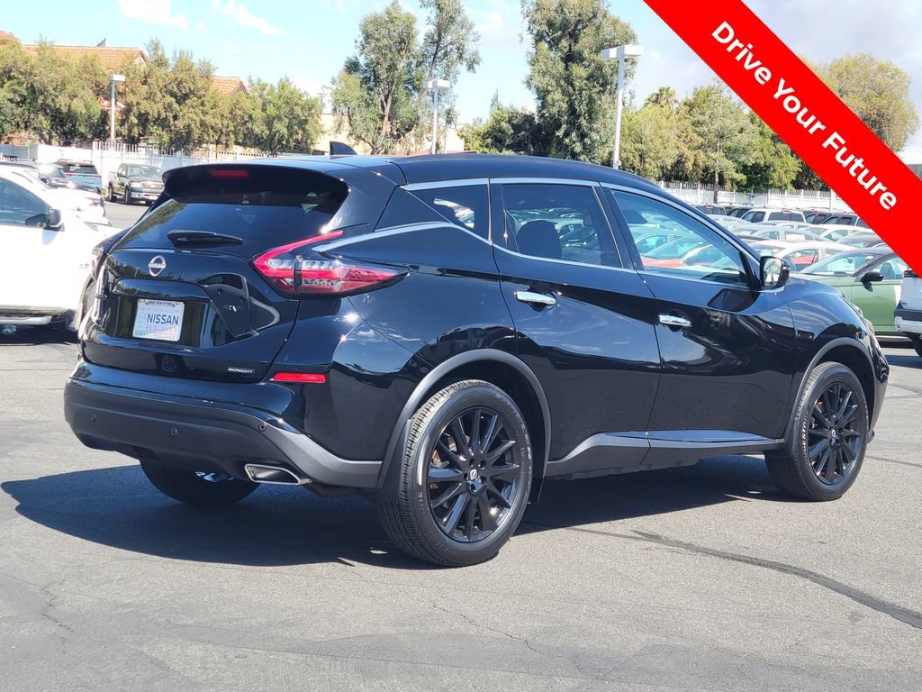 Certified 2023 Nissan Murano SV w/ SV Midnight Edition Package FWD image 4