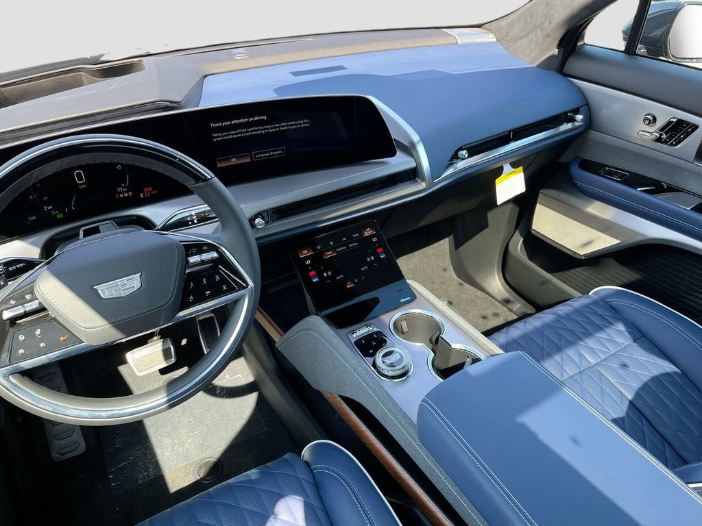 New 2026 Cadillac Vistiq Premium Luxury w/ LPO, Floor Liner Package image 25