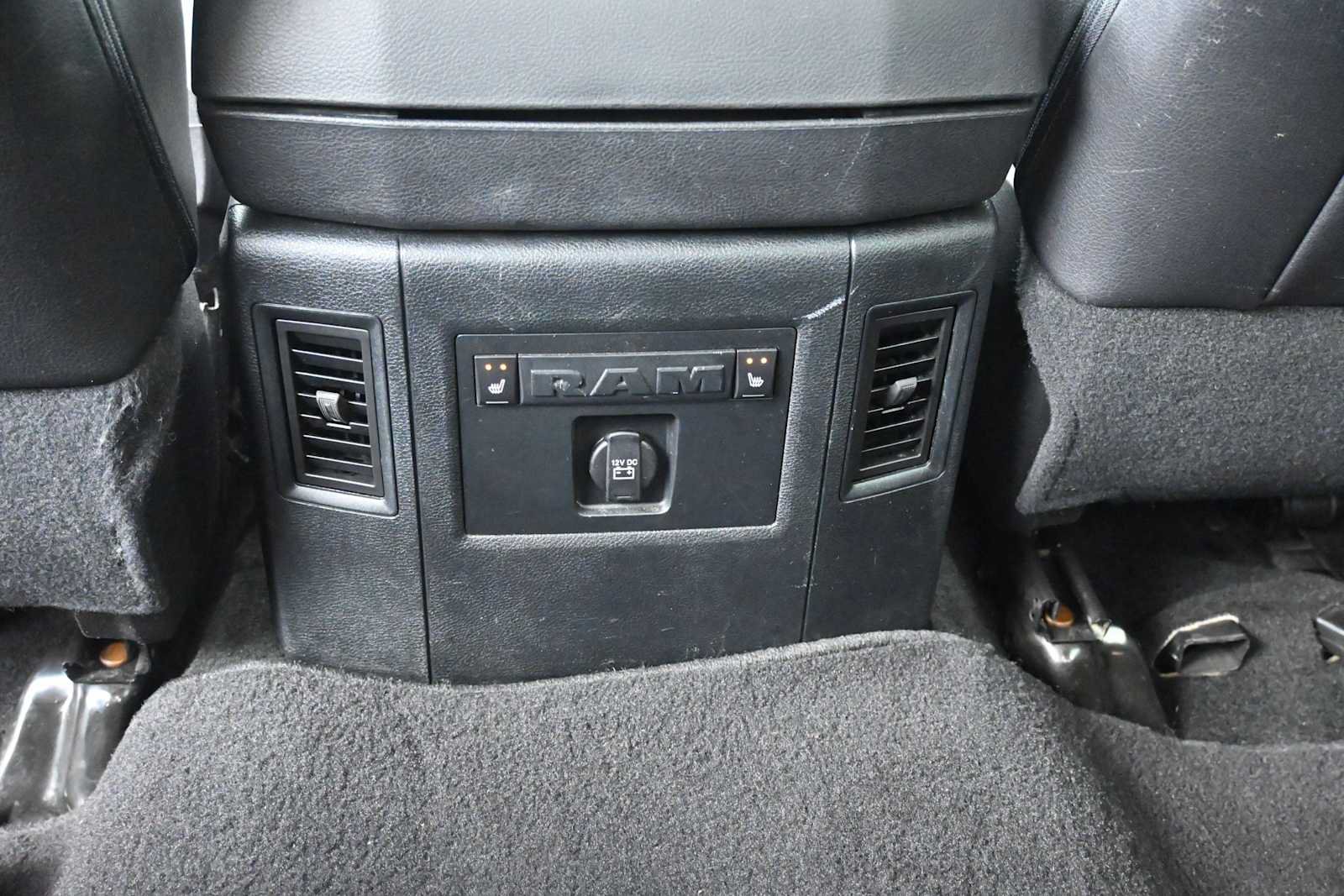 Used 2017 RAM 2500 Laramie AWD/4WD image 13