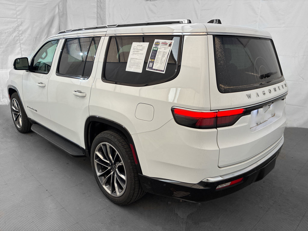 Used 2024 Jeep Wagoneer Series II w/ Convenience Group I AWD/4WD image 5