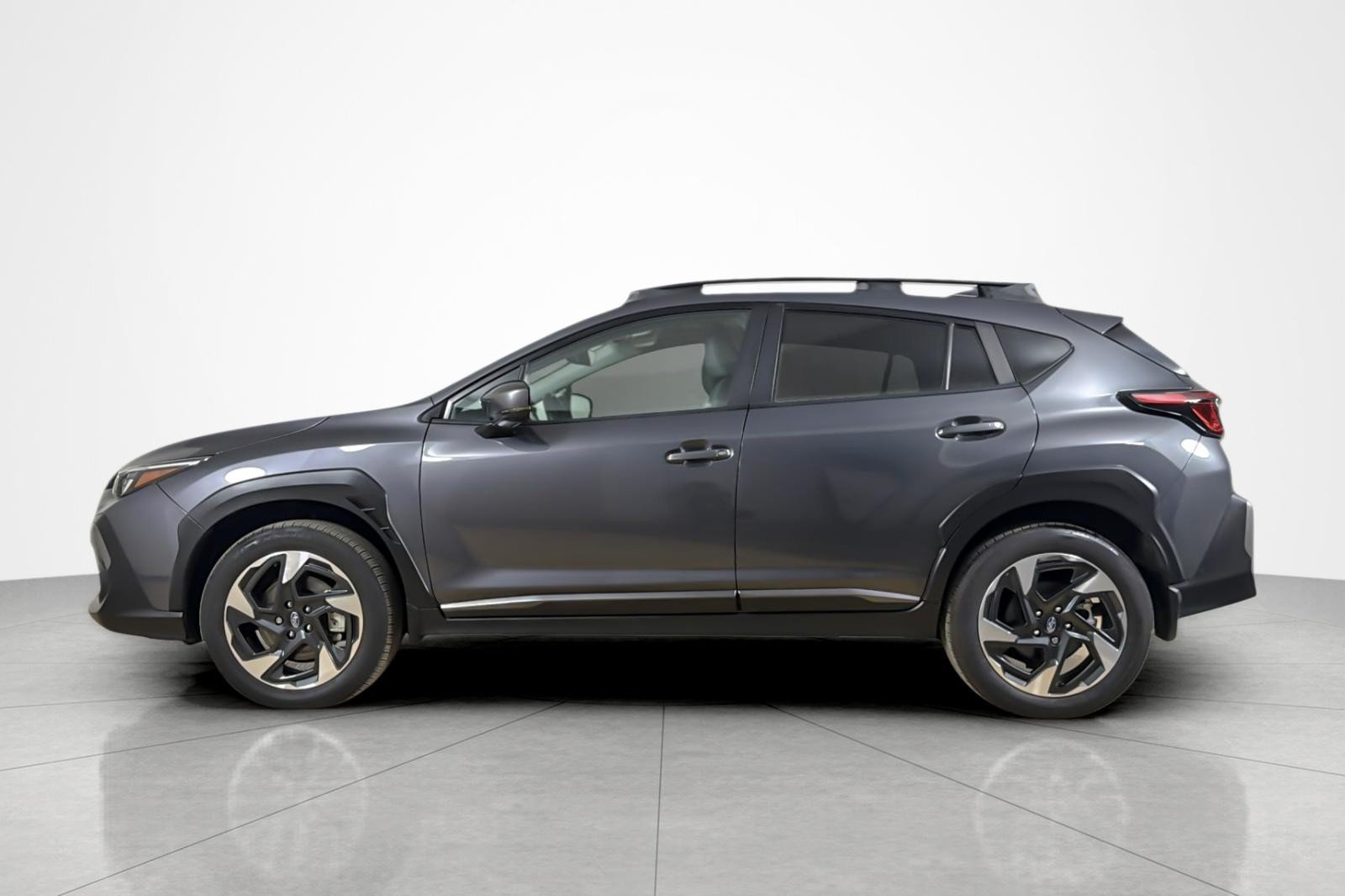 Used 2024 Subaru Crosstrek 2.5i Limited w/ Popular Package #4A AWD/4WD image 2