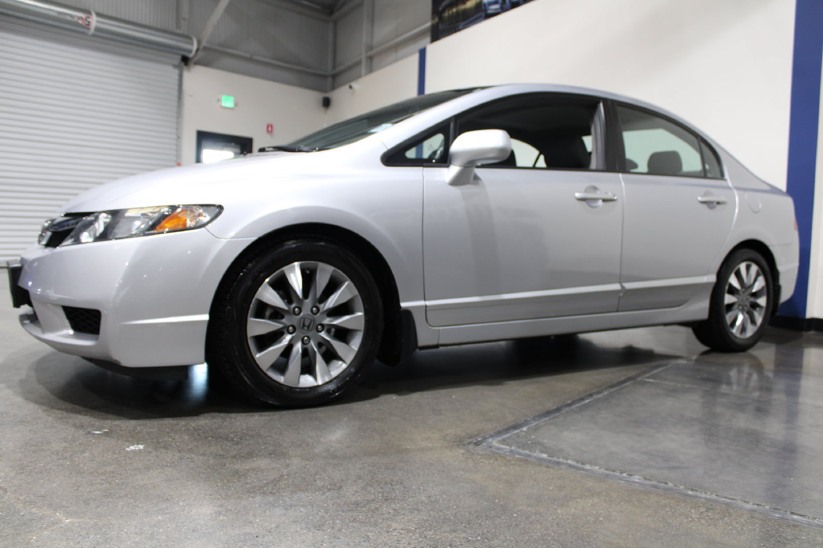 Used 2010 Honda Civic EX-L image 6