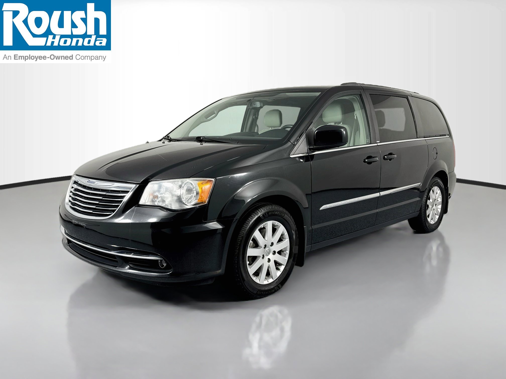 Used 2013 Chrysler Town & Country Touring