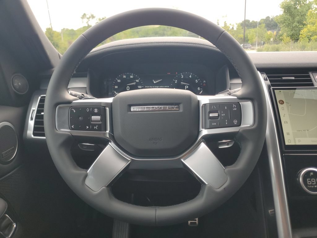 New 2026 Land Rover Discovery Dynamic SE AWD/4WD image 29