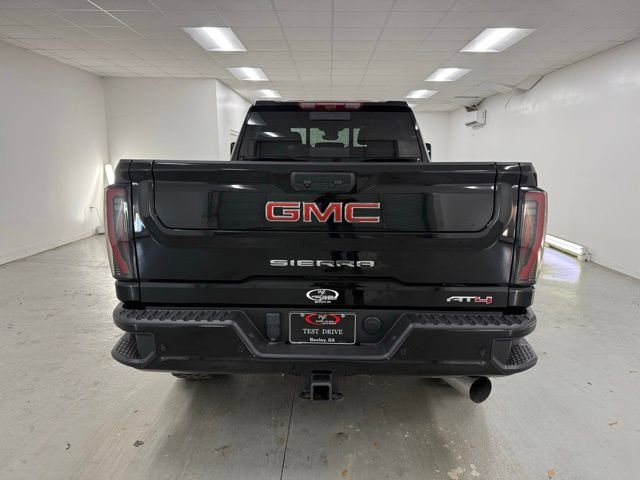Used 2024 GMC Sierra 2500 AT4 w/ AT4 Premium Plus Package image 7