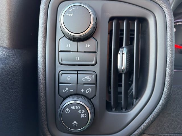 New 2026 Chevrolet Silverado 2500 Custom w/ Custom Value Package image 31