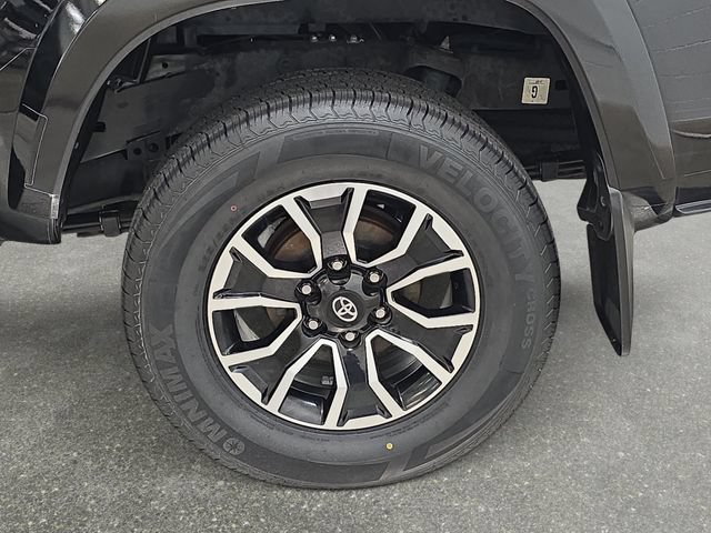 Certified 2023 Toyota Tacoma TRD Sport AWD/4WD image 29