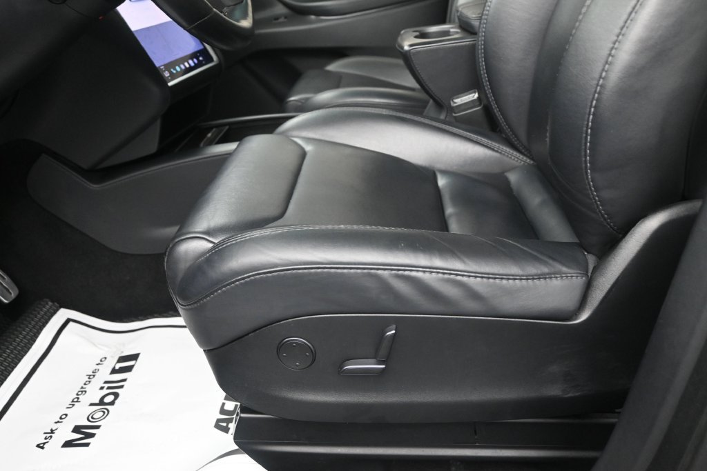 Used 2018 Tesla Model X 100D AWD/4WD image 9