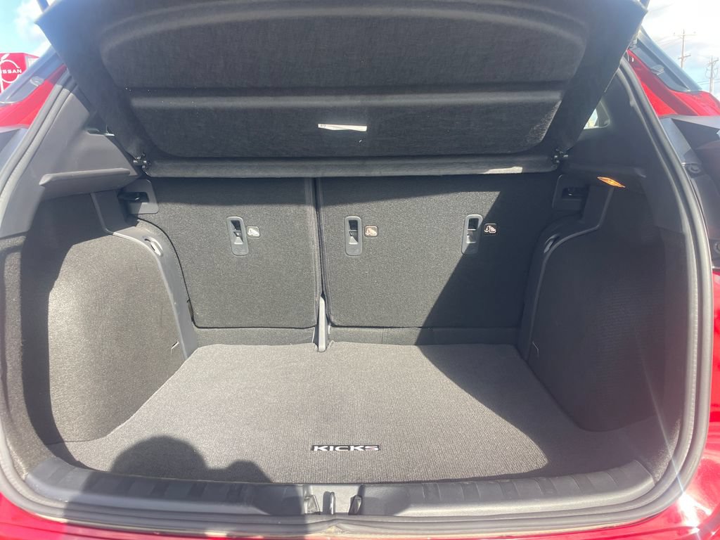 Certified 2024 Nissan Kicks SR w/ SR Premium Package FWD image 23