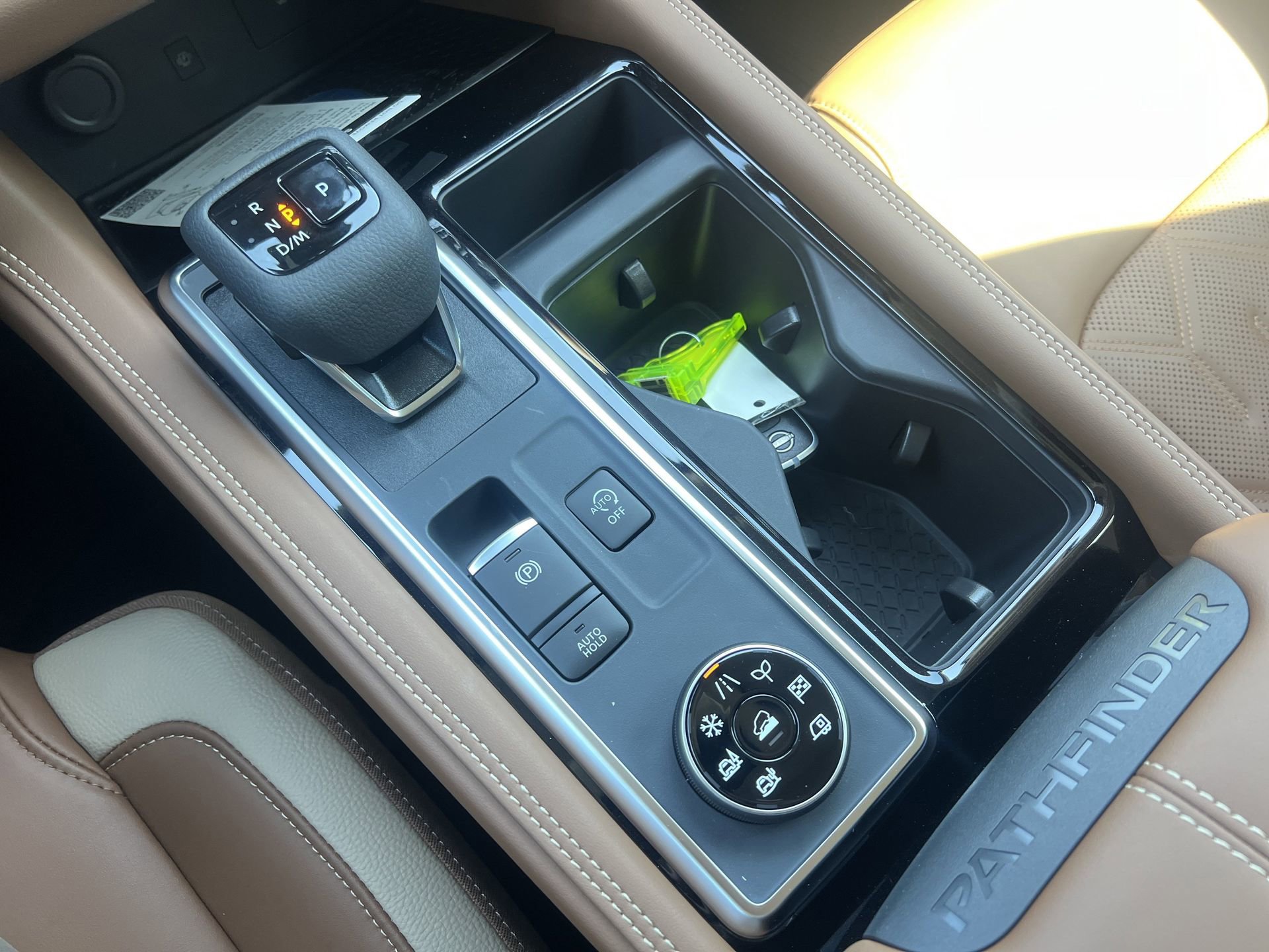 New 2026 Nissan Pathfinder Platinum AWD/4WD image 8